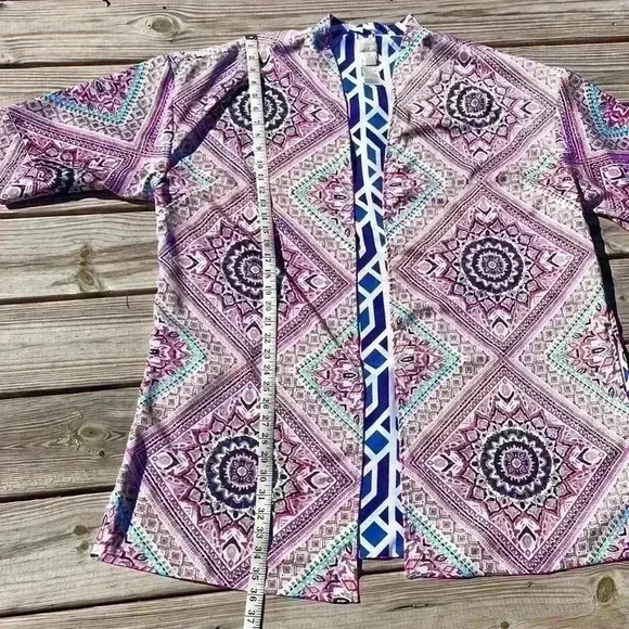 Chico’s open front wrap women’s size 4, bell sleeves, geometric pattern - Picture 8 of 10